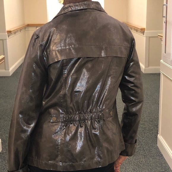 Women’s Metallic Jacket - Picture 4 of 6